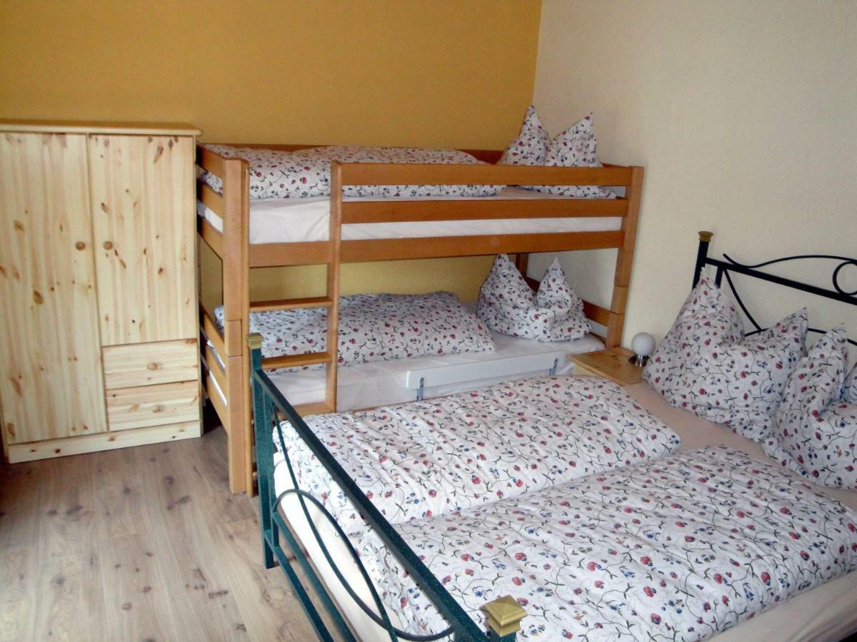 Ferienhaus-Bergtraum-Ferienwohnung-Fanni โอเบอร์วีเซินธาล ภายนอก รูปภาพ